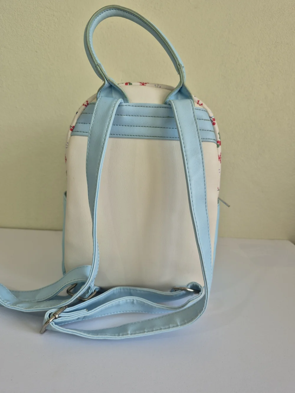 Disney Kids Blue Minnie & Mickey Snow Play Backpack